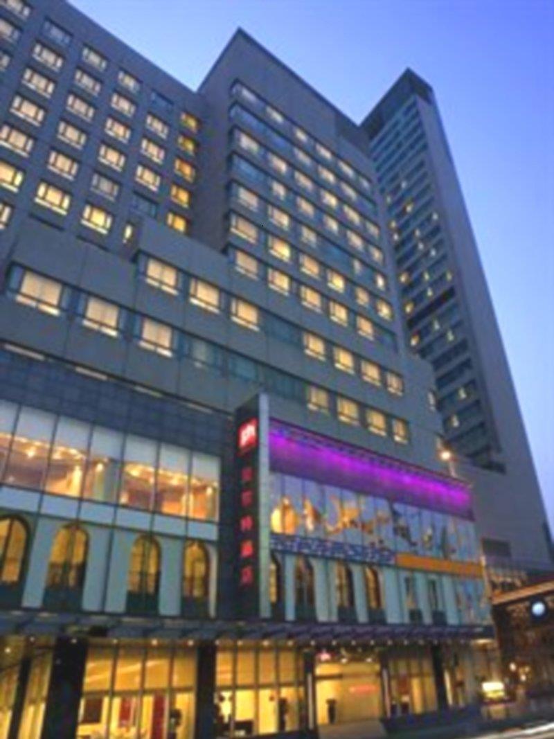 Hyatt Centric Zhongshan Park Shanghai Hotel Exterior photo